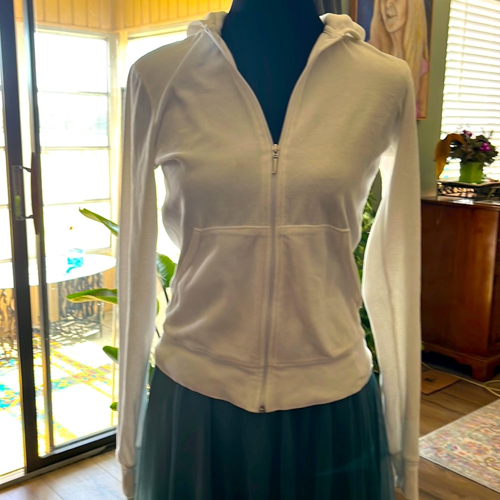 Juicy Hoodie Size L